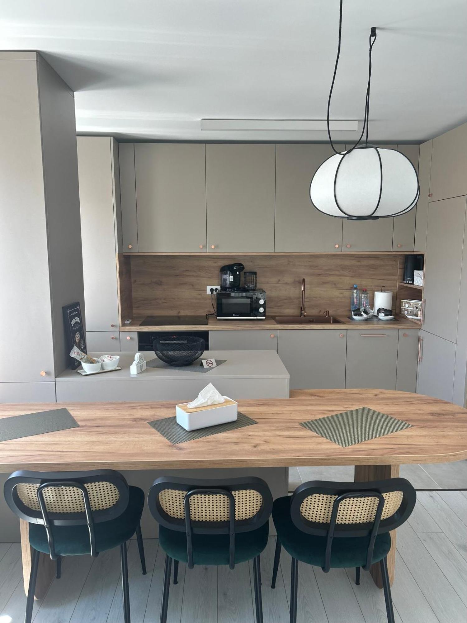 Appartement Urban Oasis à Braşov Extérieur photo